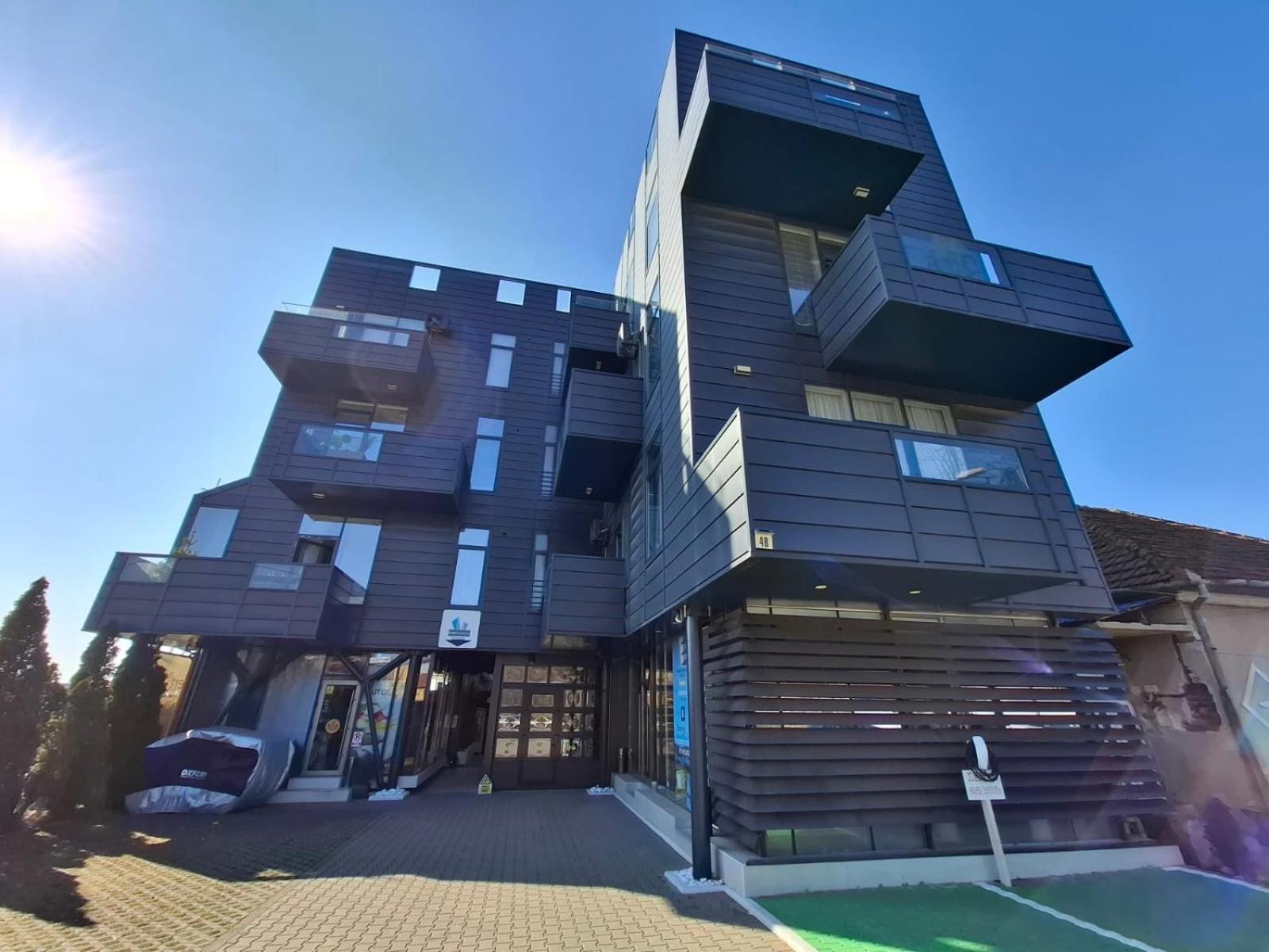 Apartments Steel Residence- Tesla Drive Experience Тимишоара Экстерьер фото